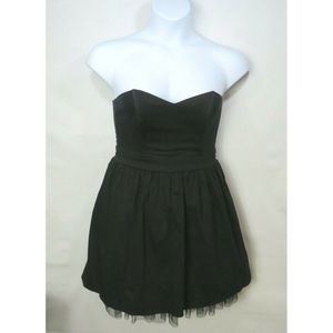 Dress by Sound and Matter size M in black